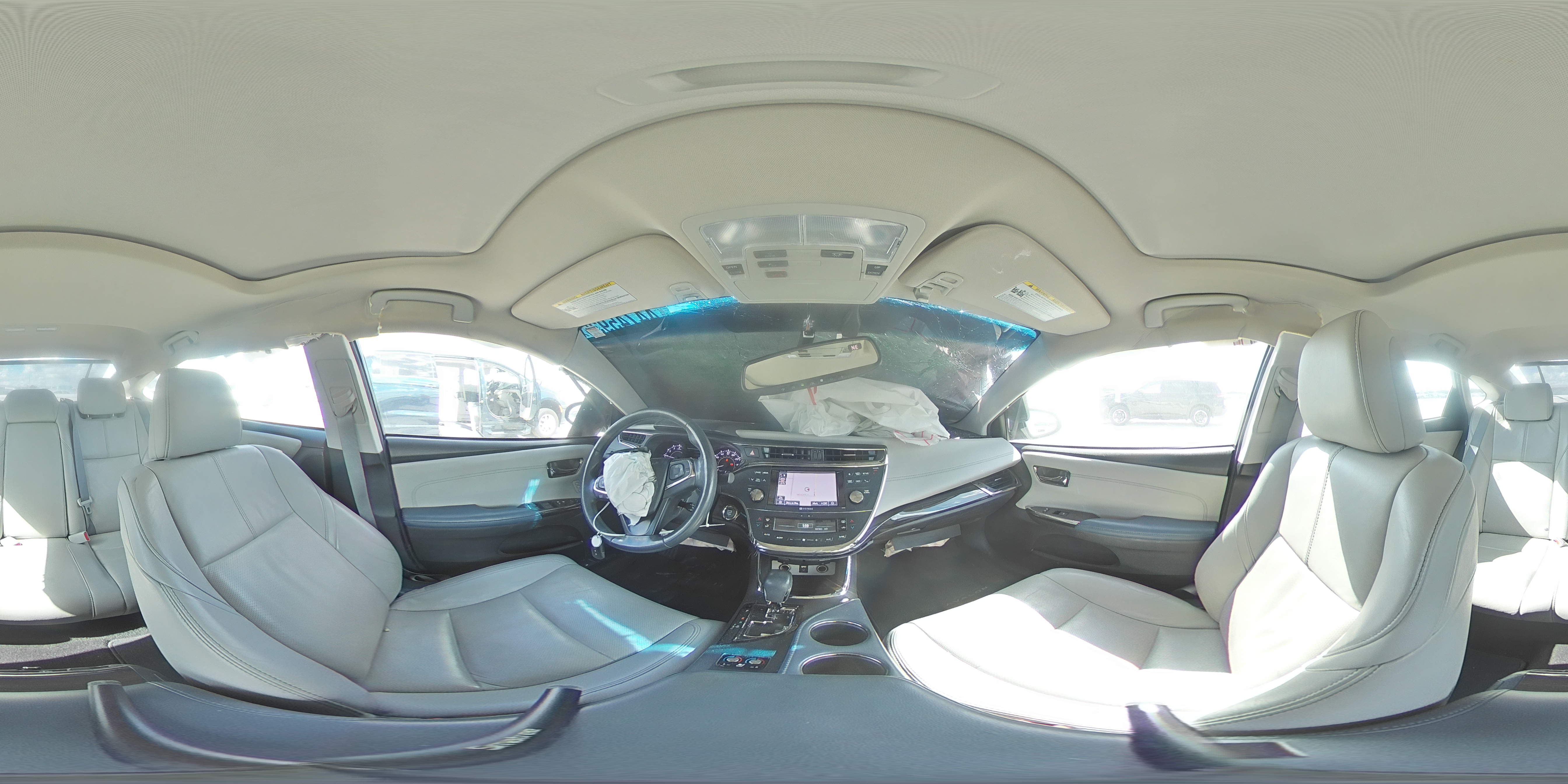2014 Toyota Avalon - Image 12