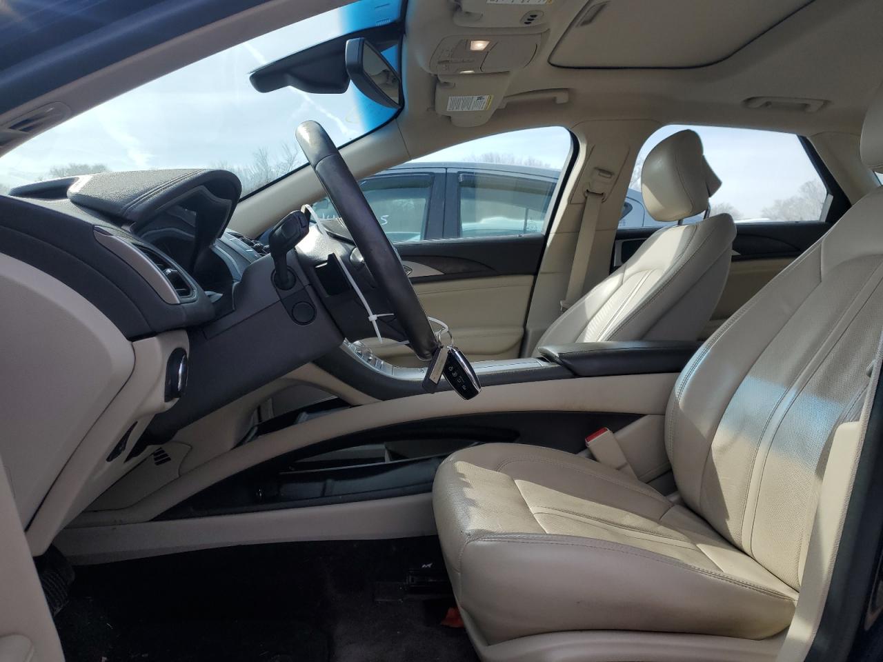 2017 Lincoln MKZ - Image 7