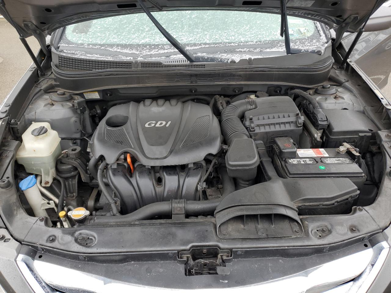 2011 Hyundai Sonata - Image 12