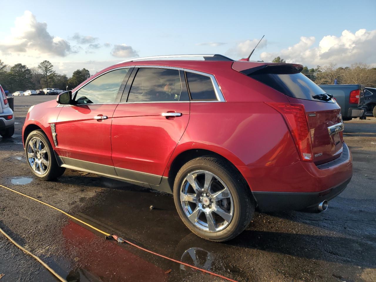 2011 Cadillac SRX - Image 2
