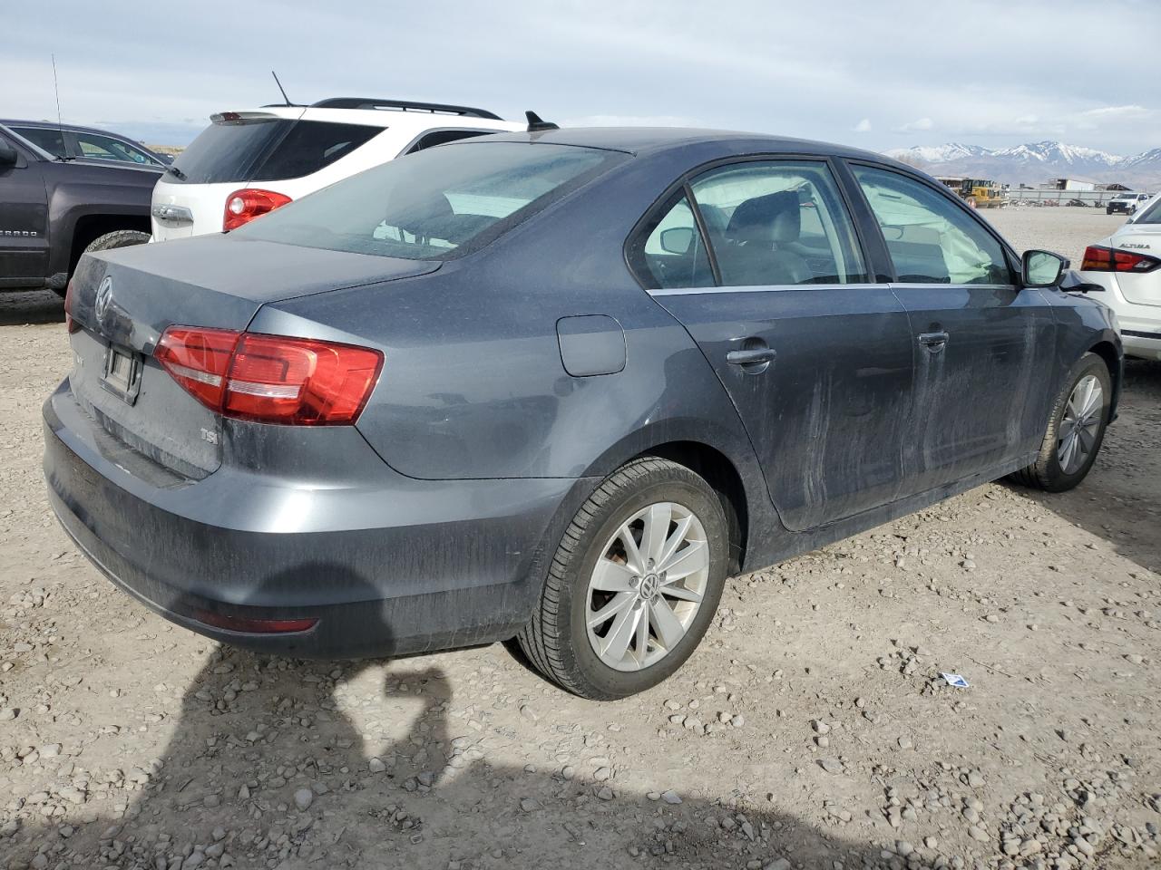 2015 Volkswagen Jetta - Image 3