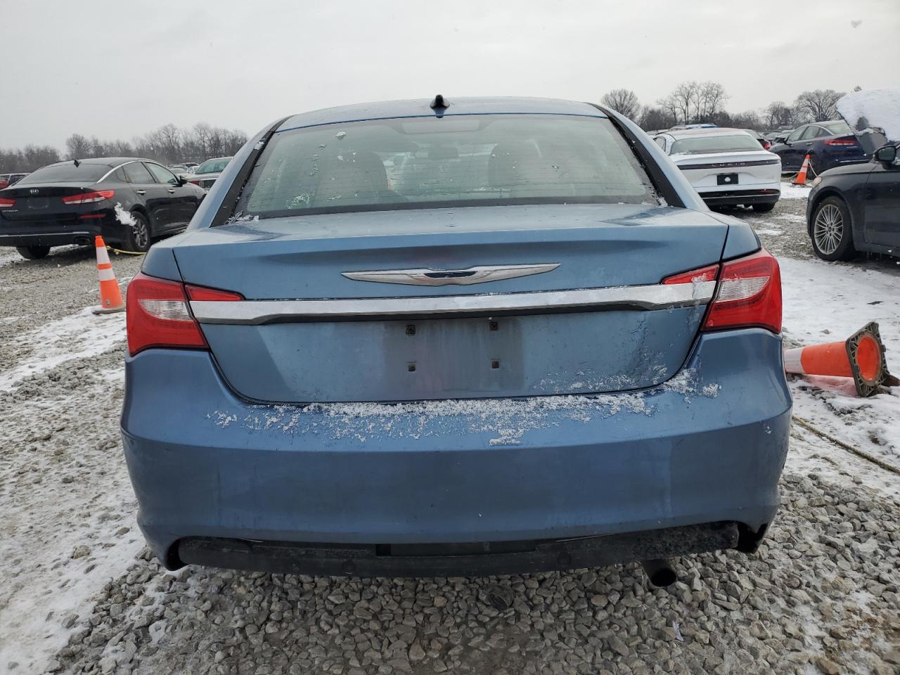 2011 Chrysler 200 - Image 6