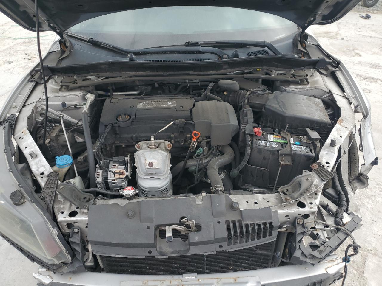 2013 Honda Accord - Image 11