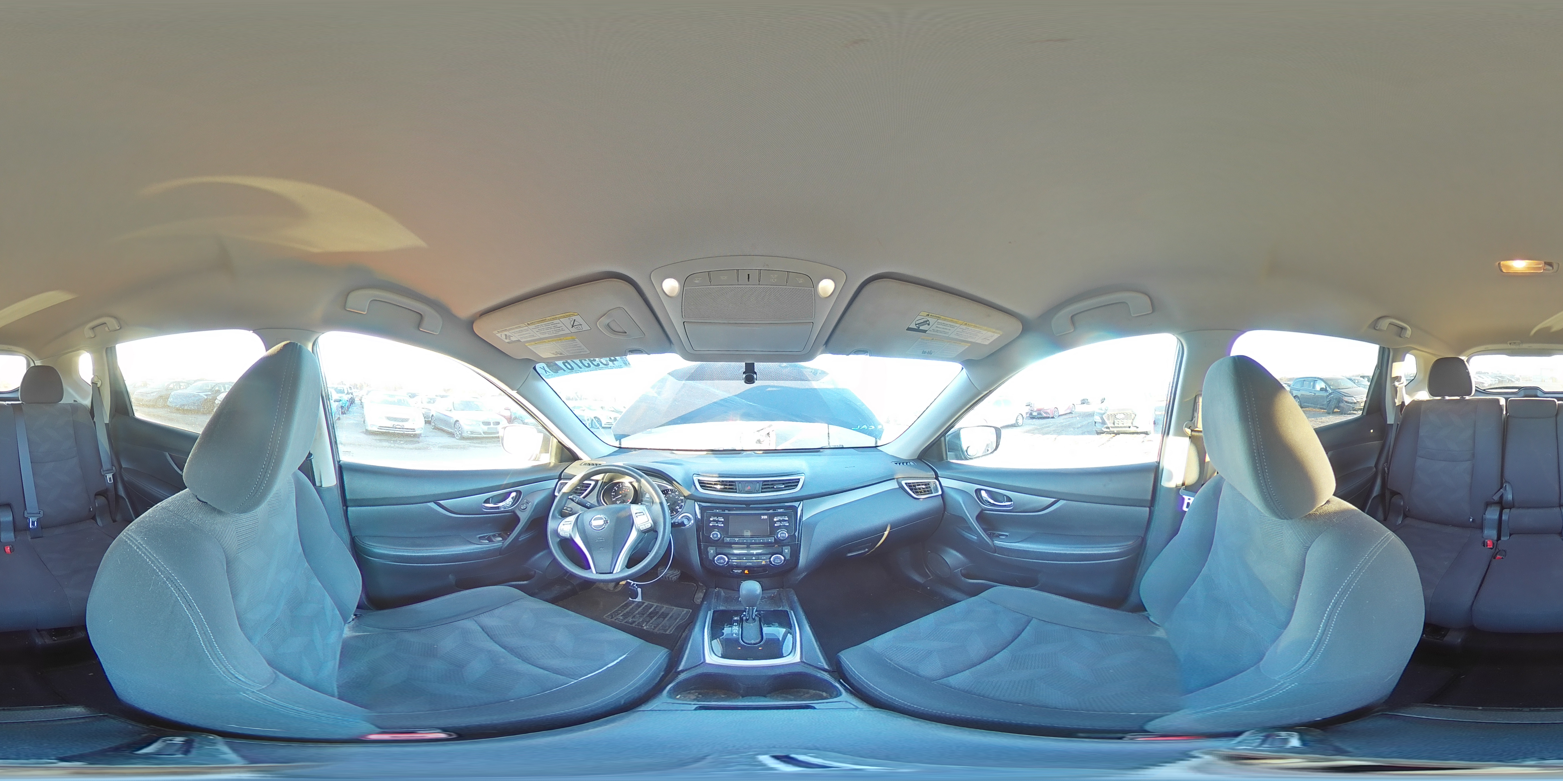 2016 Nissan Rogue - Image 14