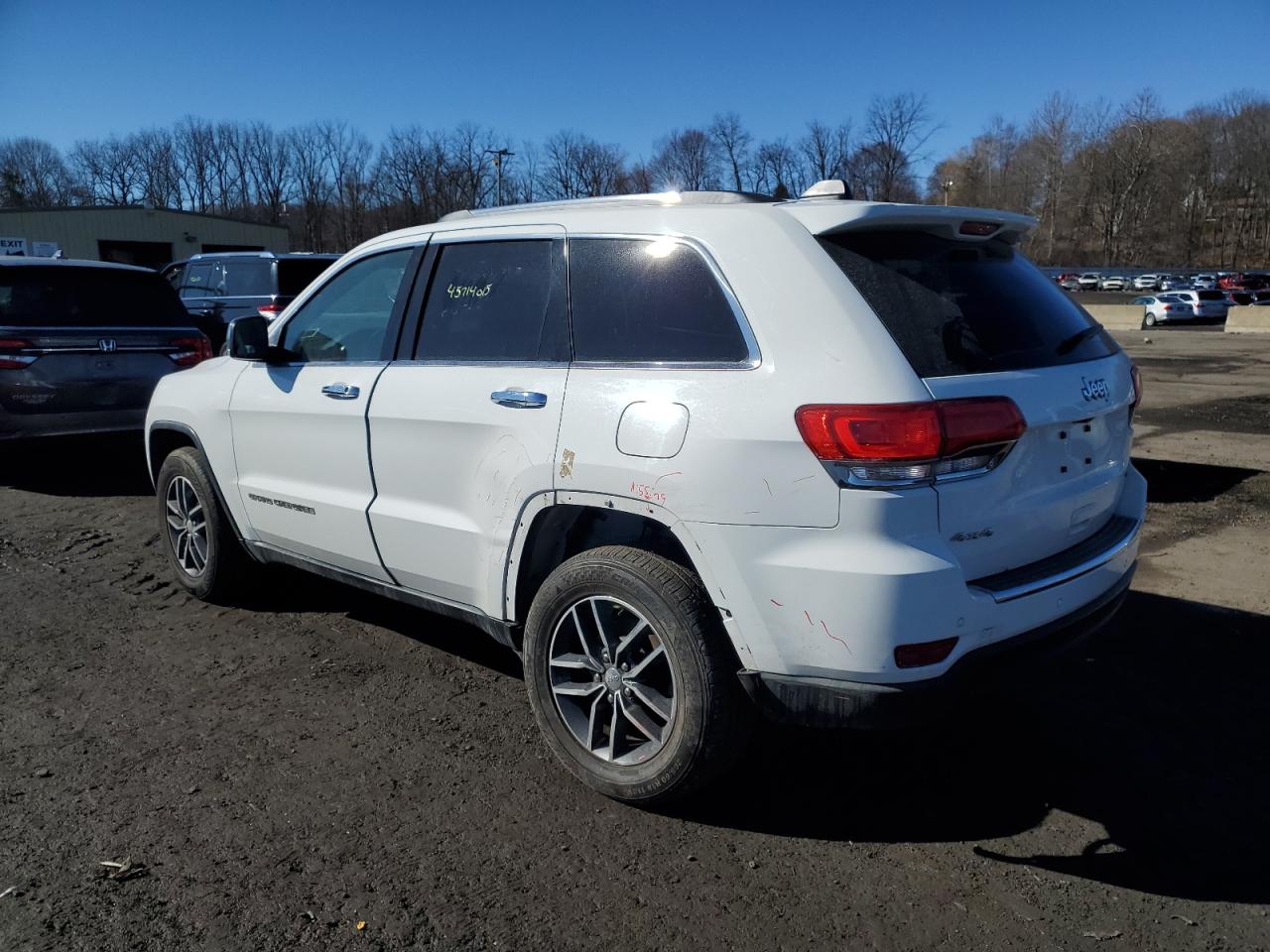 2017 Jeep Grand Cherokee - Image 2