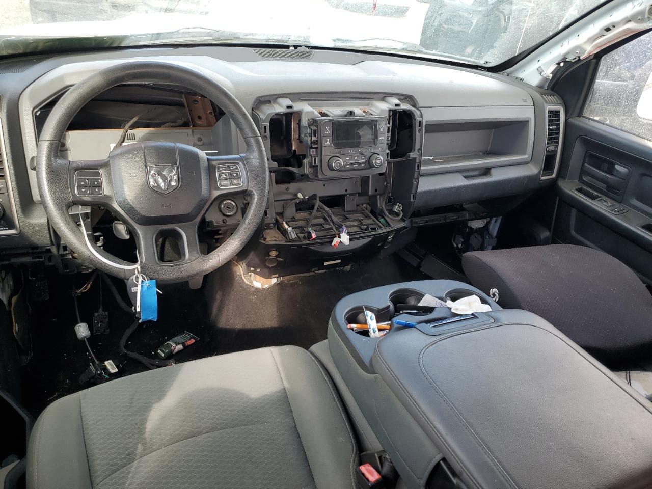 2015 RAM 1500 - Image 8