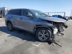 2017 Toyota Highlander Le de vânzare în Wilmington, CA - Front End