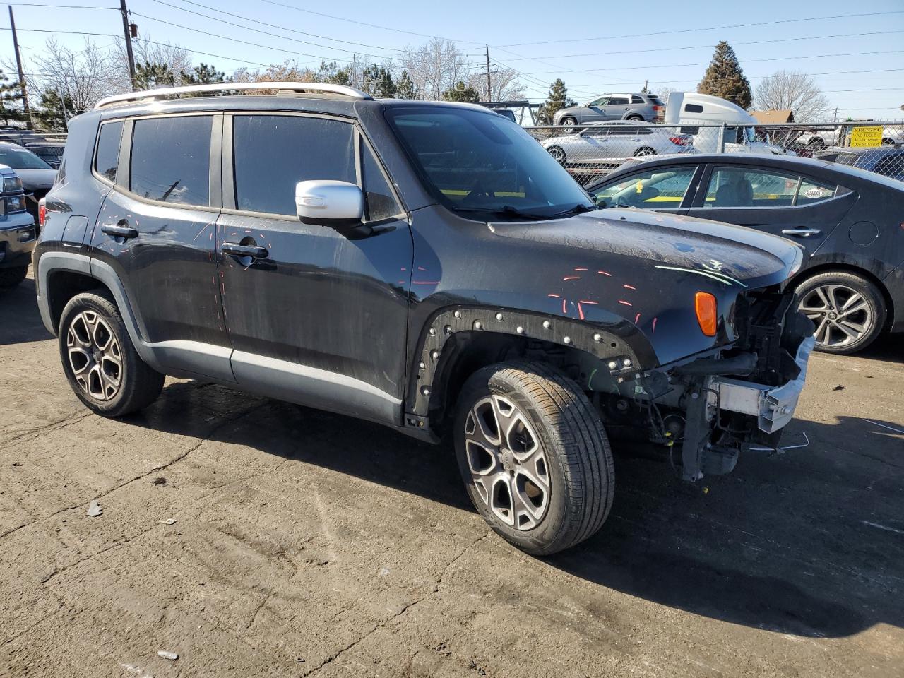 2016 Jeep Renegade - Image 4