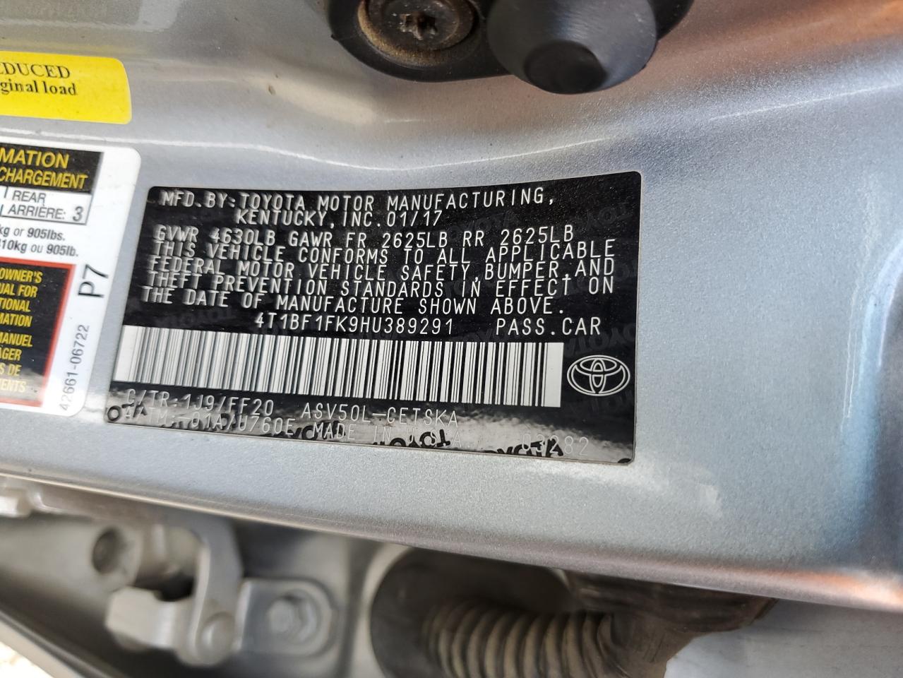 2017 Toyota Camry - Image 12