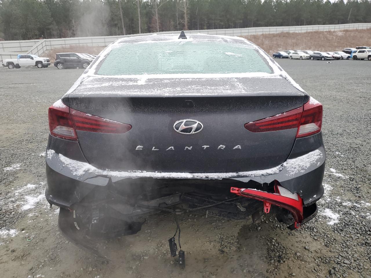 2020 Hyundai Elantra - Image 6