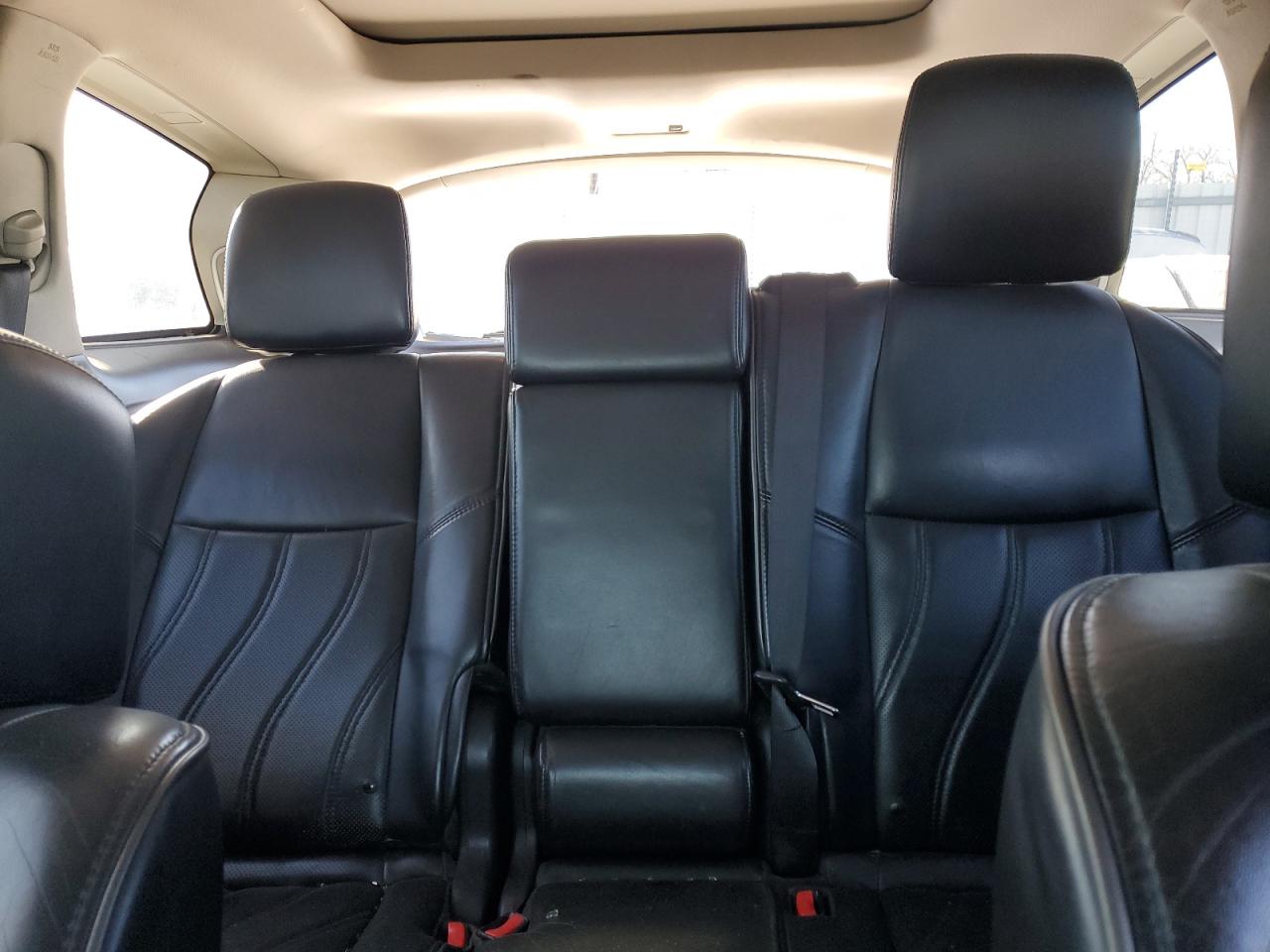2013 Infiniti JX - Image 10