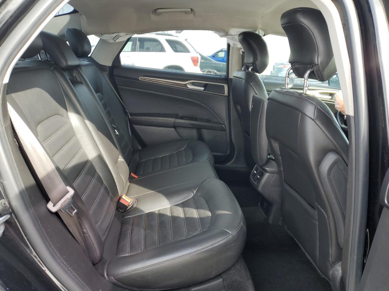 2014 Ford Fusion - Image 11