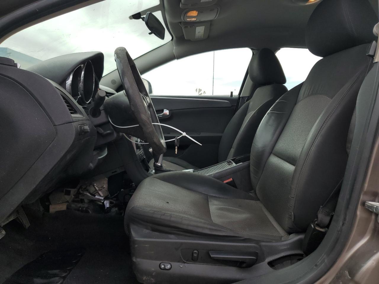 2012 Chevrolet Malibu - Image 7