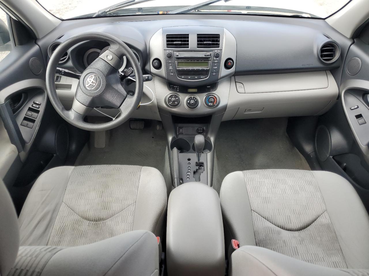2010 Toyota RAV 4 - Image 8