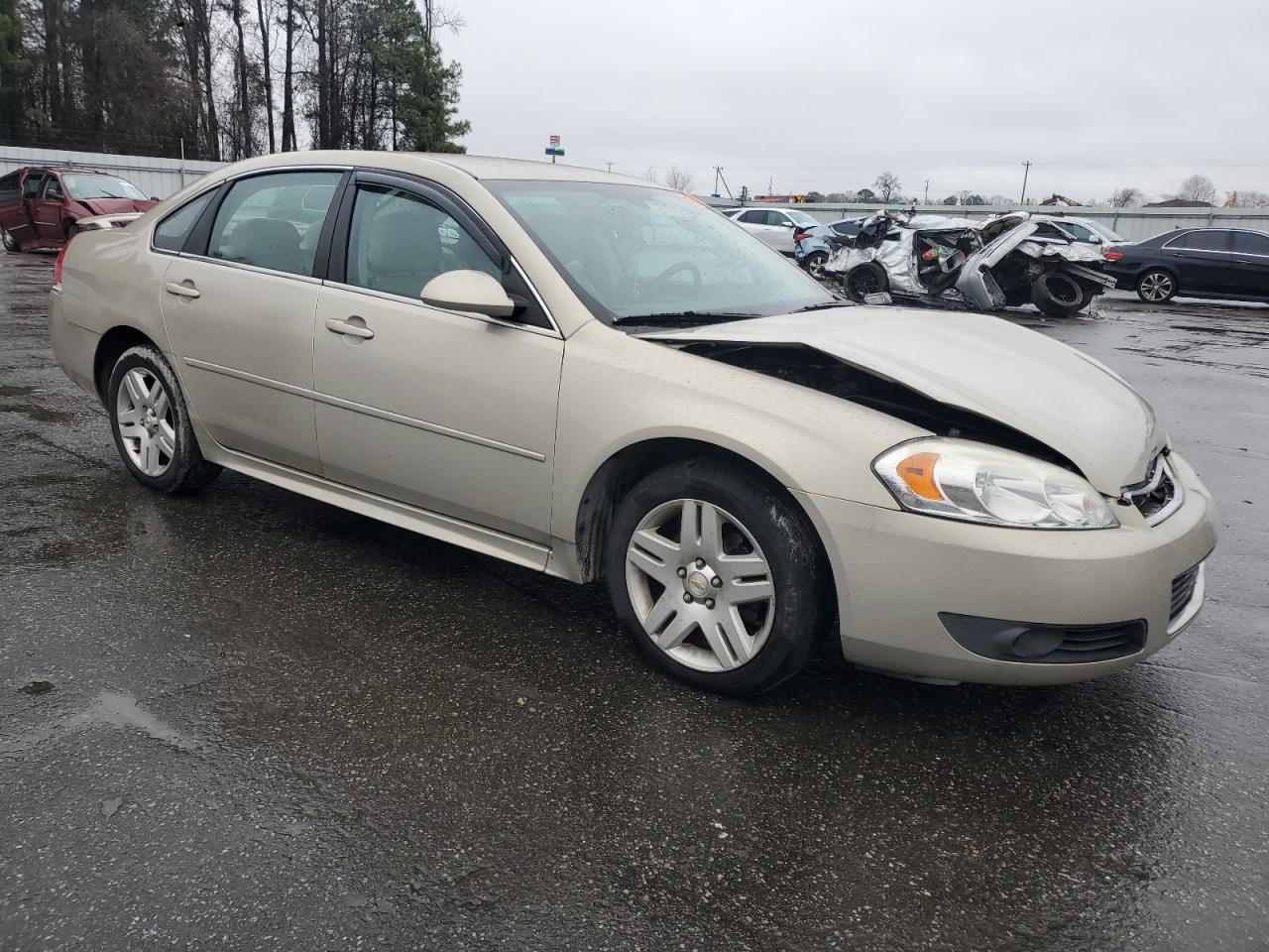 2010 Chevrolet Impala - Image 4