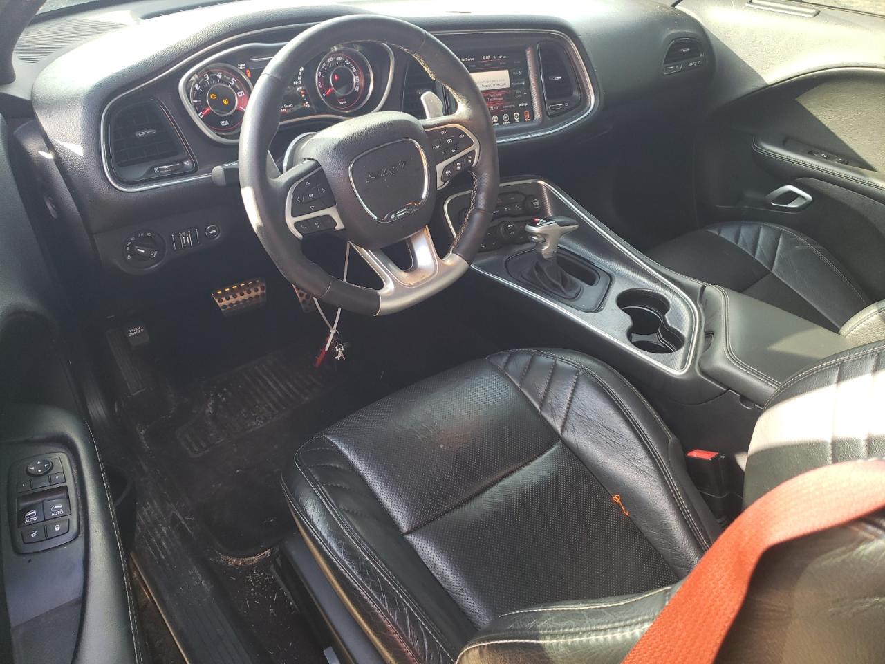 2016 Dodge Challenger - Image 8
