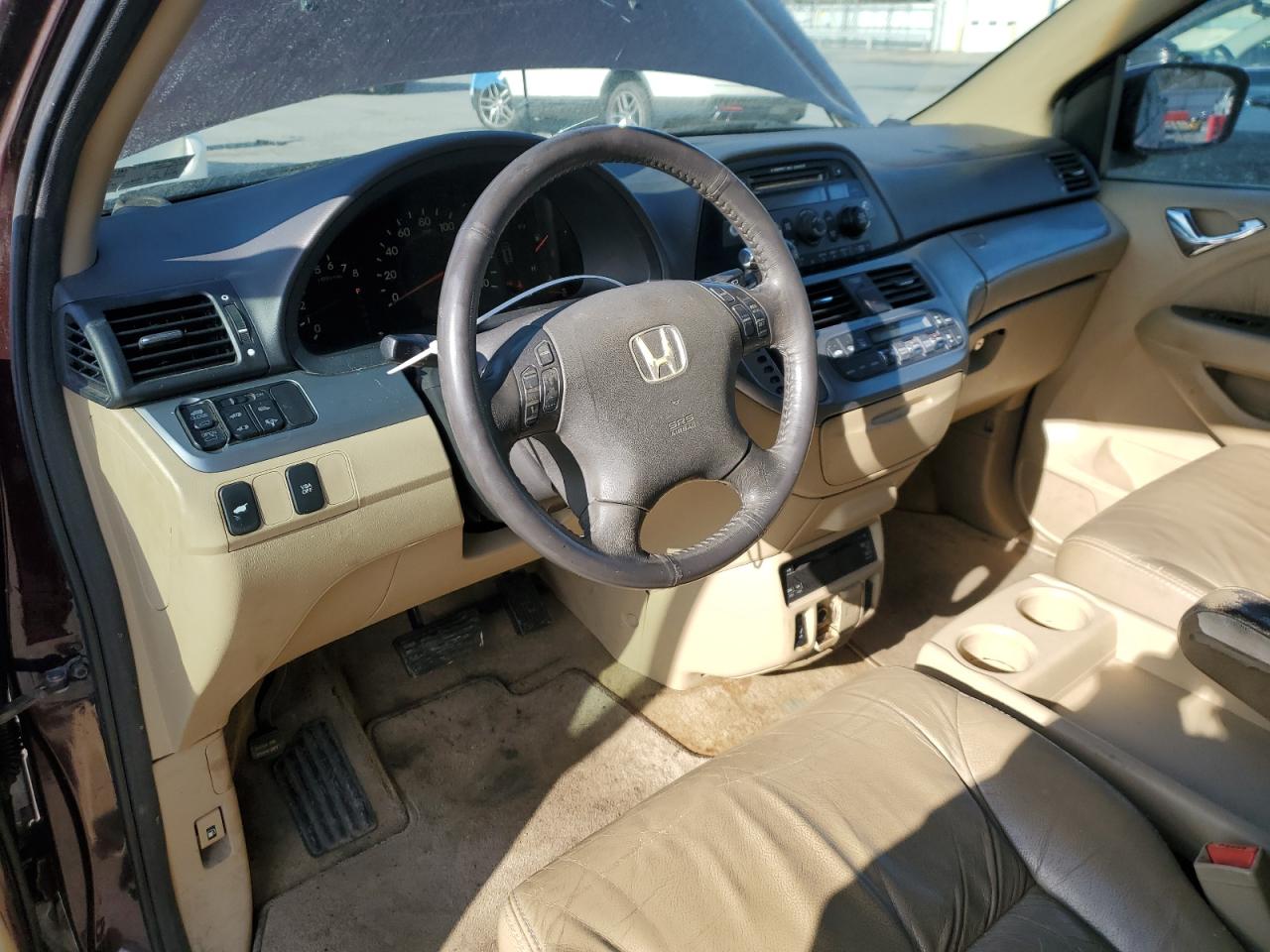 2009 Honda Odyssey - Image 8