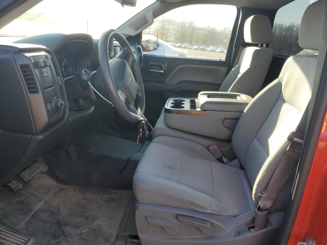 2015 Chevrolet Silverado - Image 7