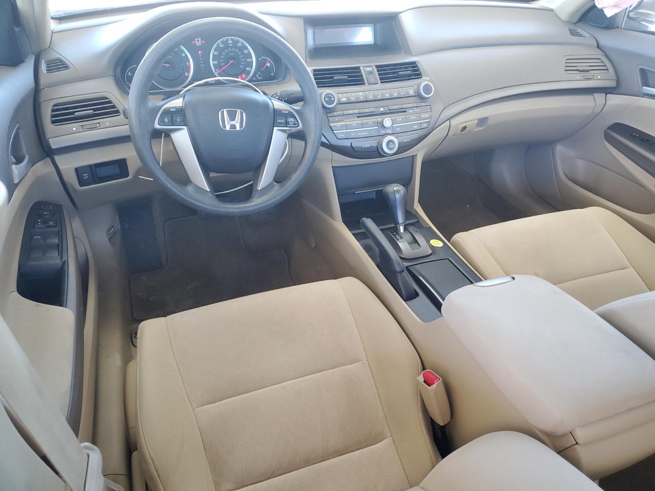 2009 Honda Accord - Image 8