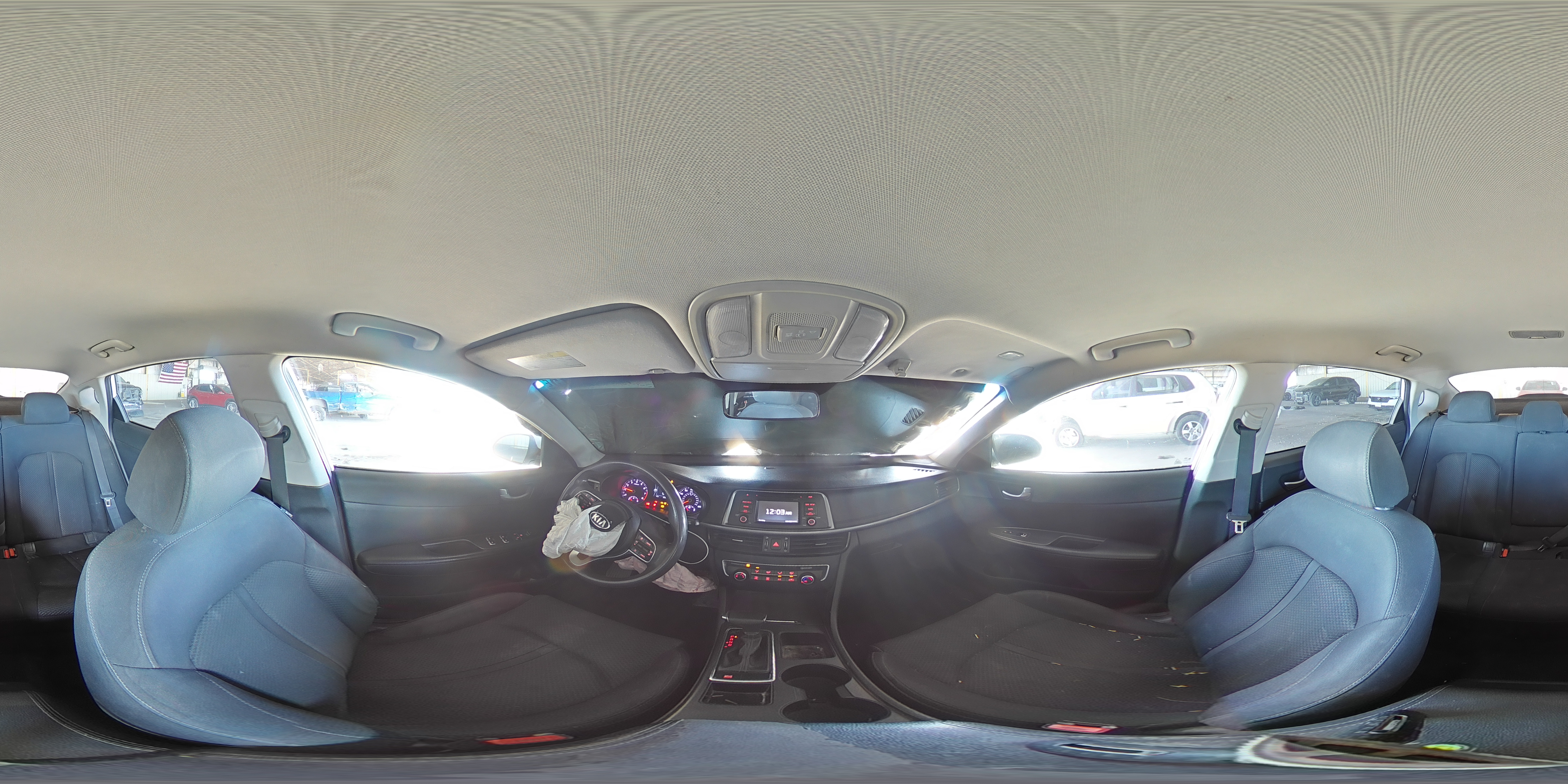 2016 Kia Optima - Image 13