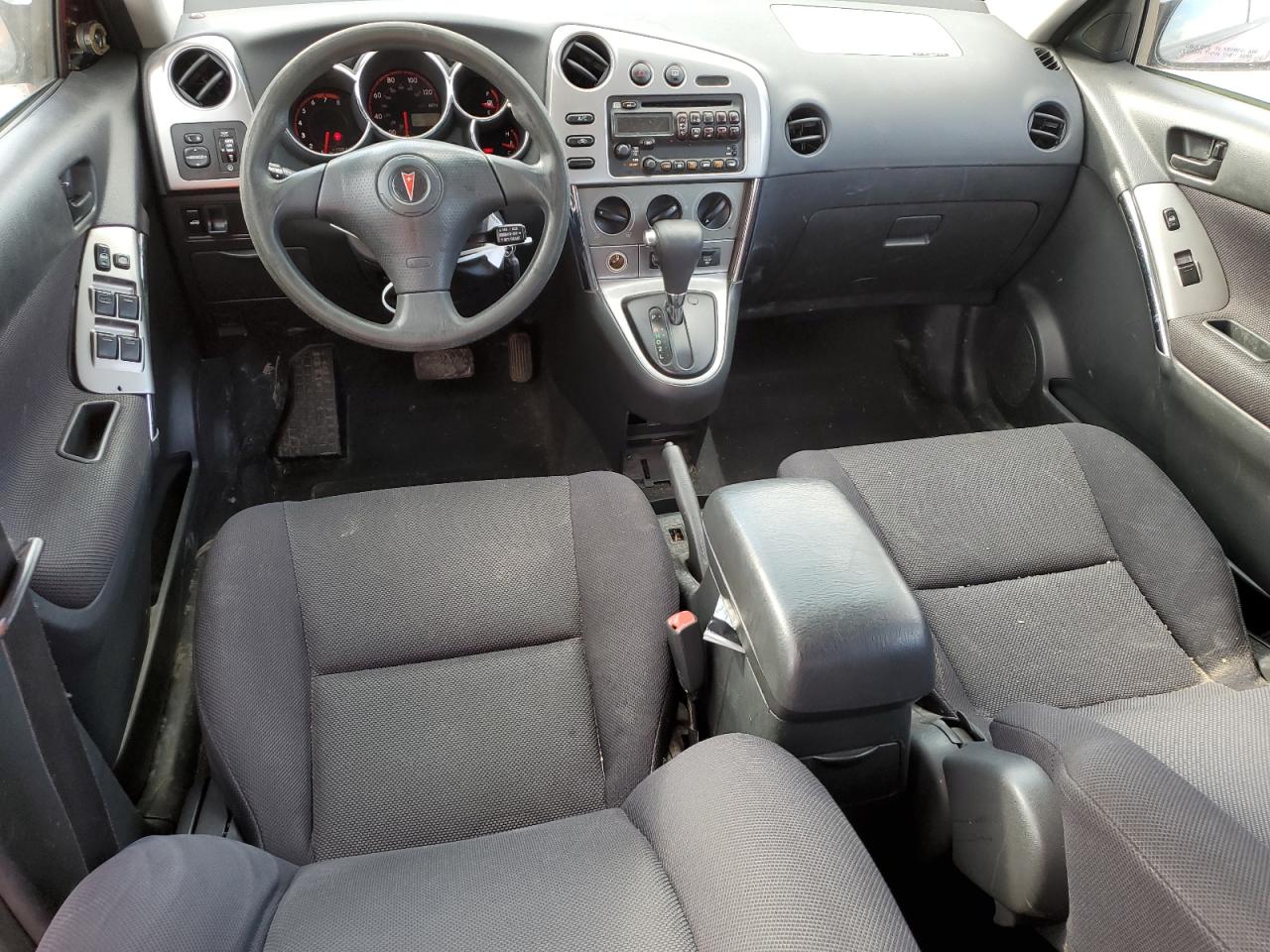 2004 Pontiac Vibe - Image 8
