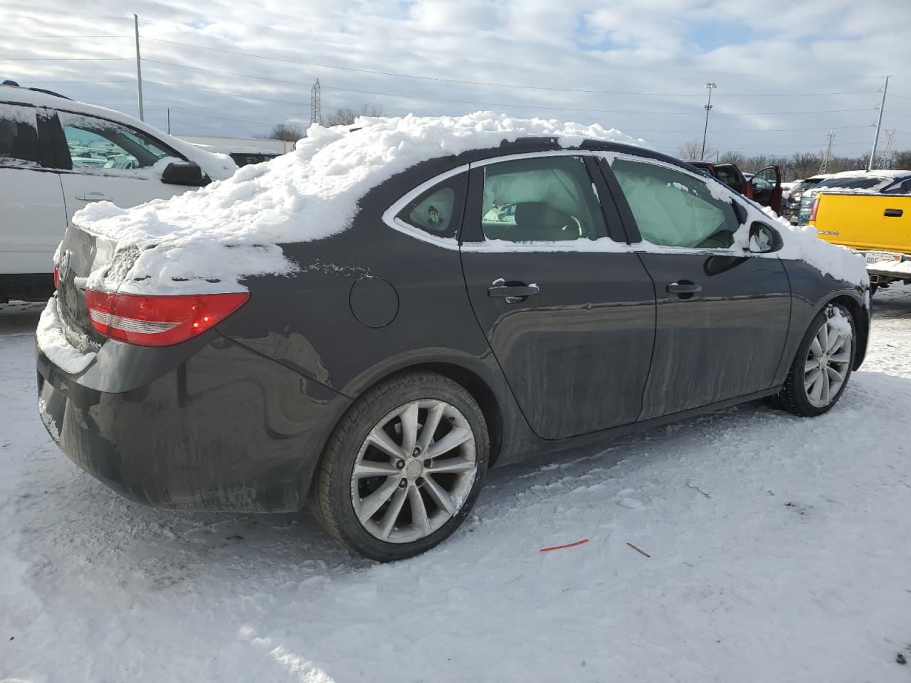 2015 Buick Verano - Image 3