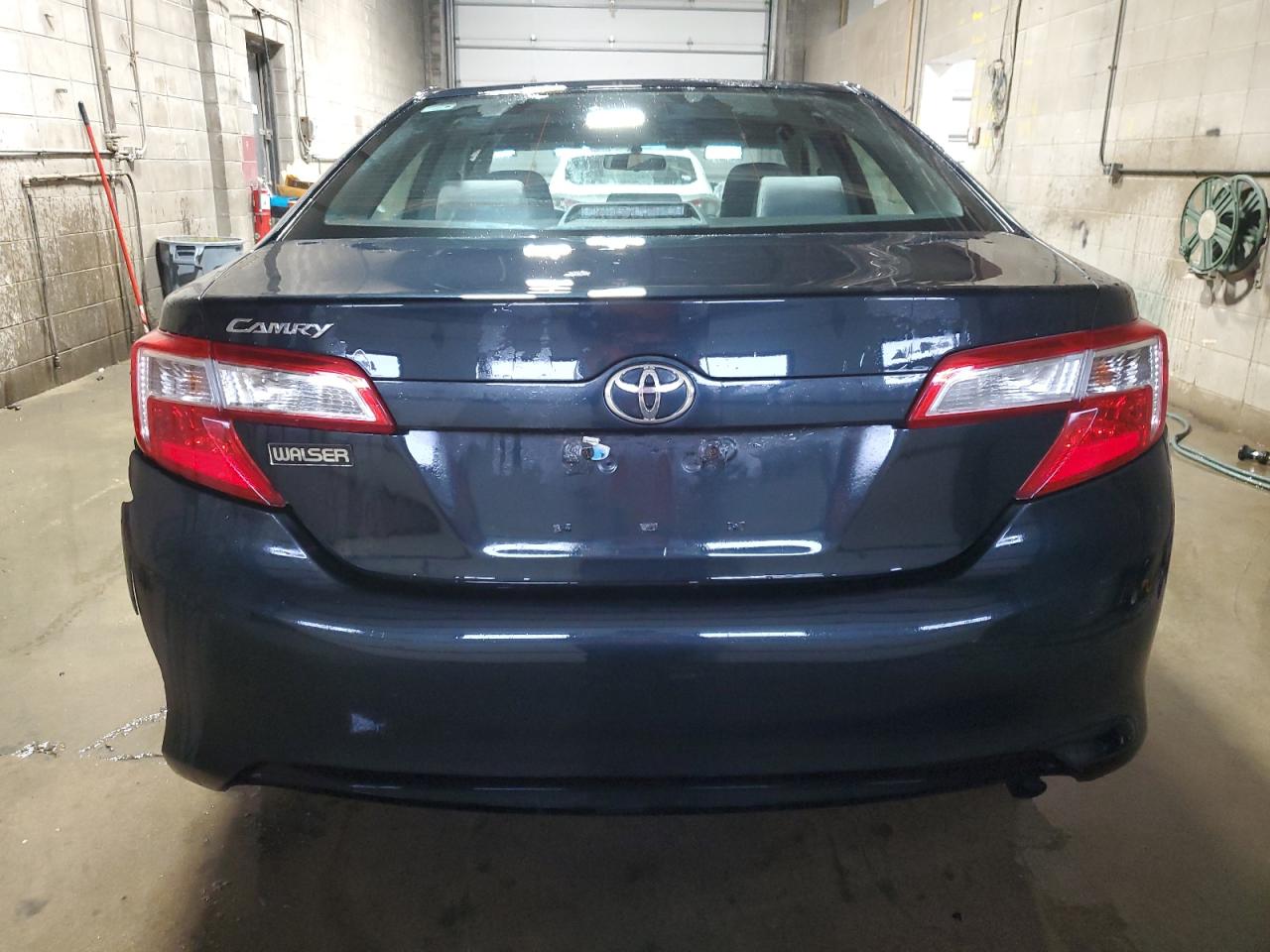 2013 Toyota Camry - Image 6