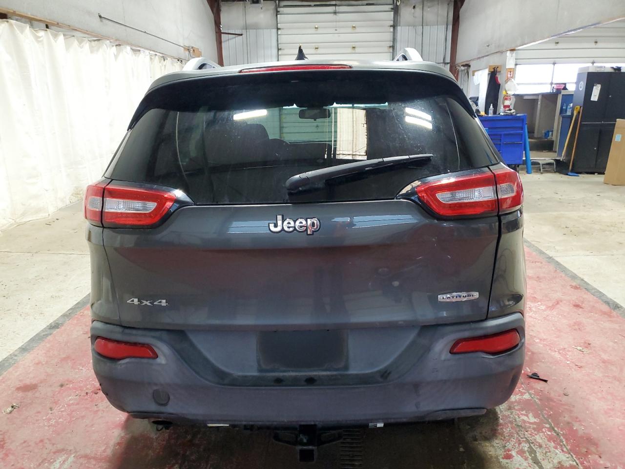 2014 Jeep Grand Cherokee - Image 6