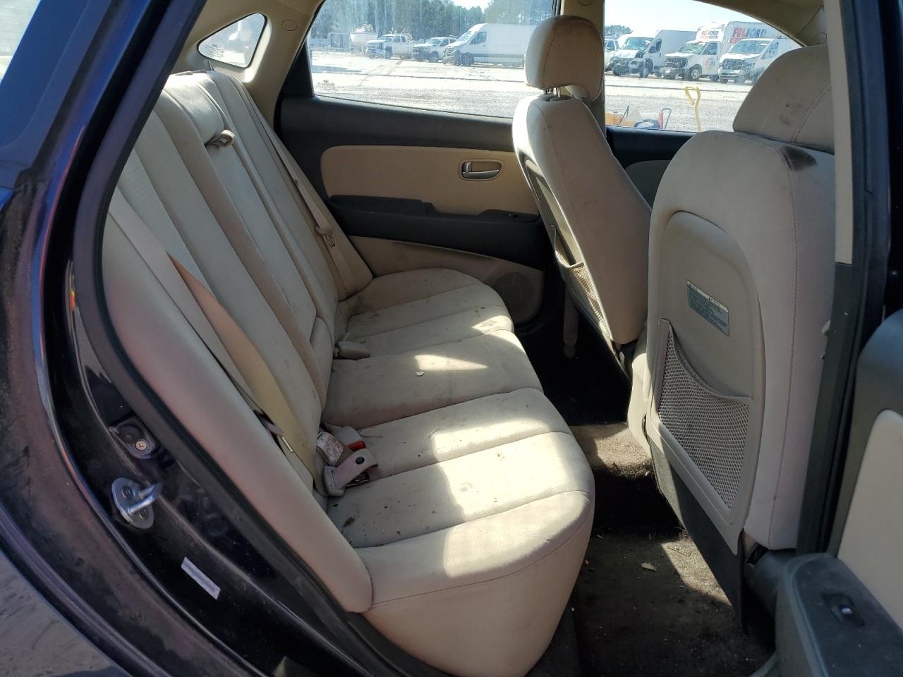 2009 Hyundai Elantra - Image 10