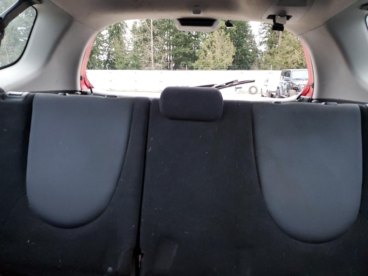2007 Honda Fit - Image 10