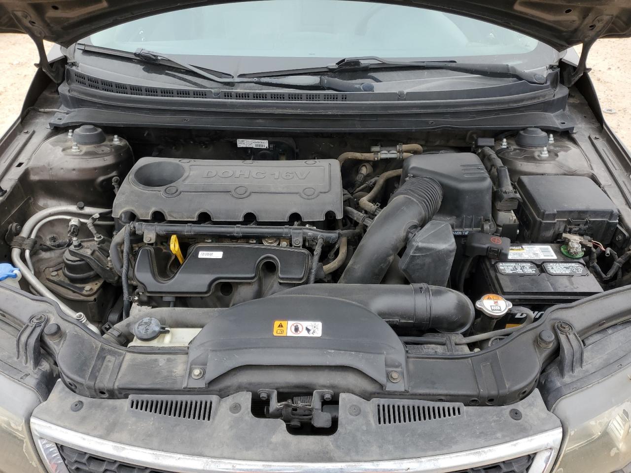 2013 Kia Forte - Image 11