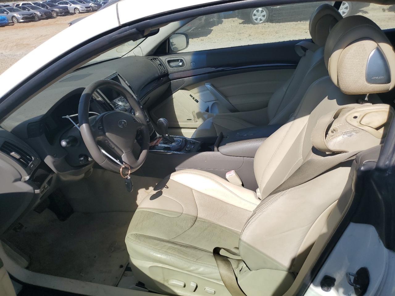 2010 Infiniti G - Image 7