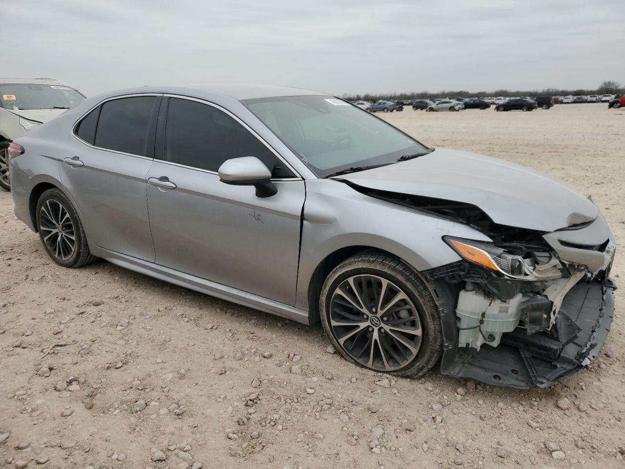 2019 Toyota Camry - Image 4