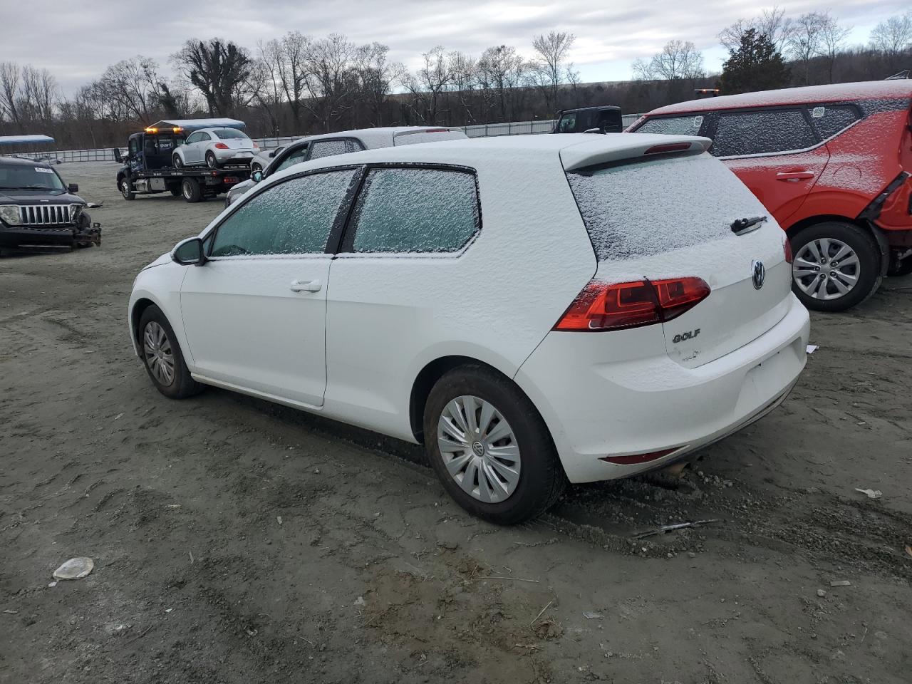 2015 Volkswagen Golf - Image 2