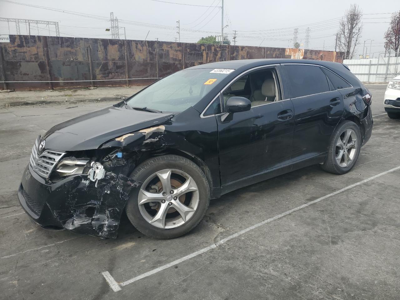 2010 Toyota Venza - Image 1