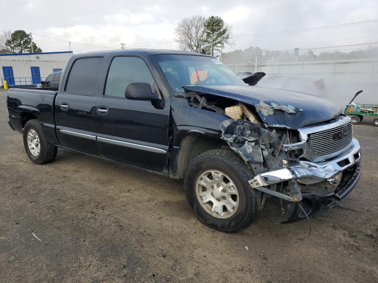 2006 GMC Sierra - Image 4