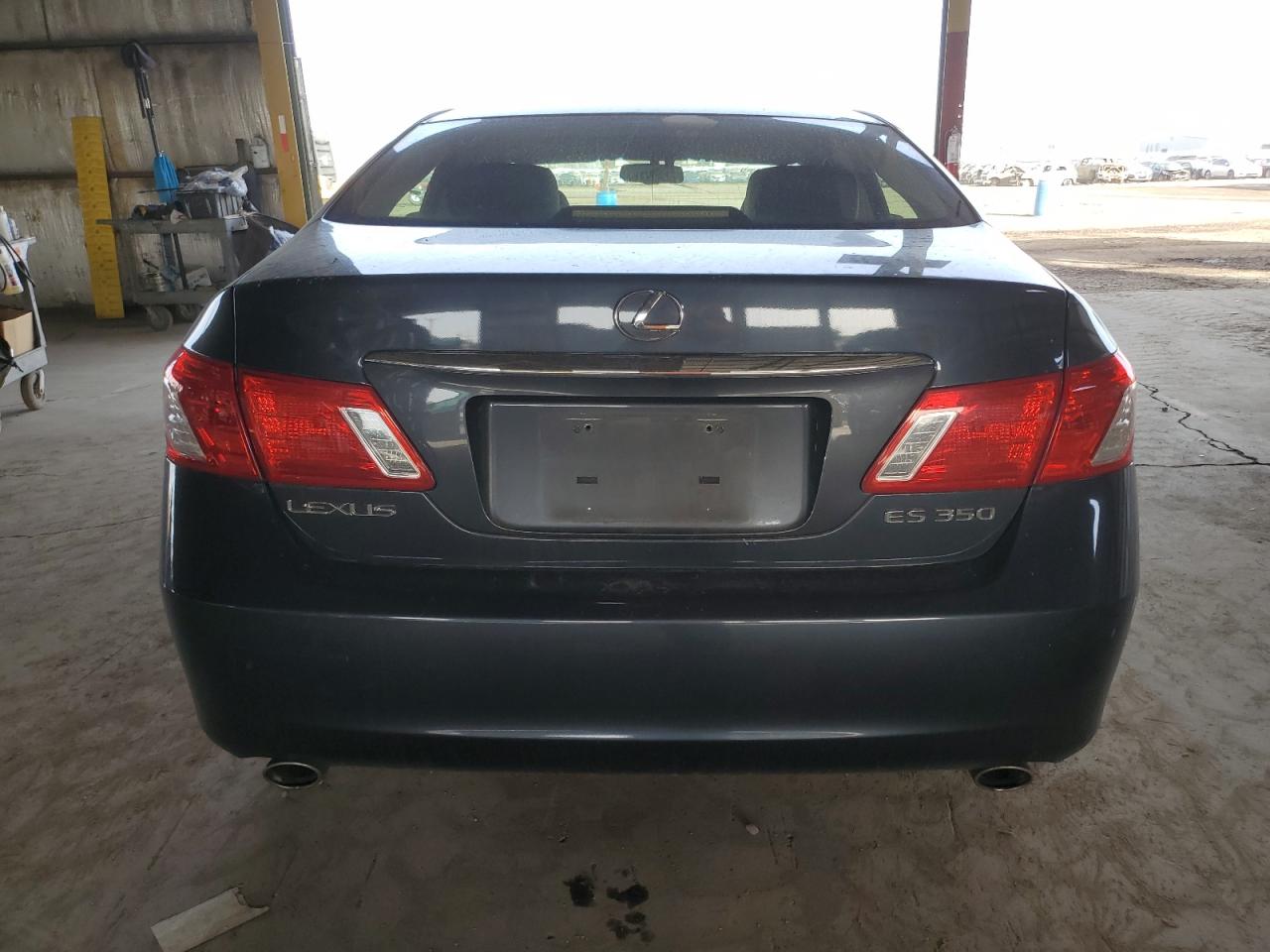 2009 Lexus ES - Image 6