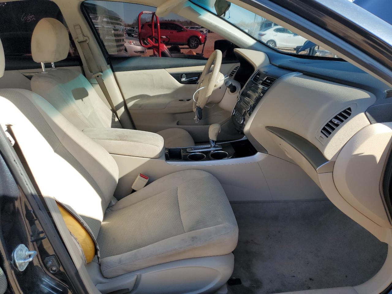 2014 Nissan Altima - Image 7