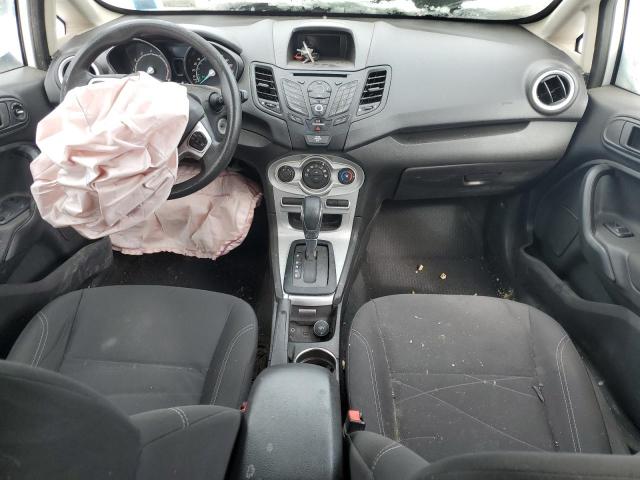  FORD FIESTA 2018 Белый