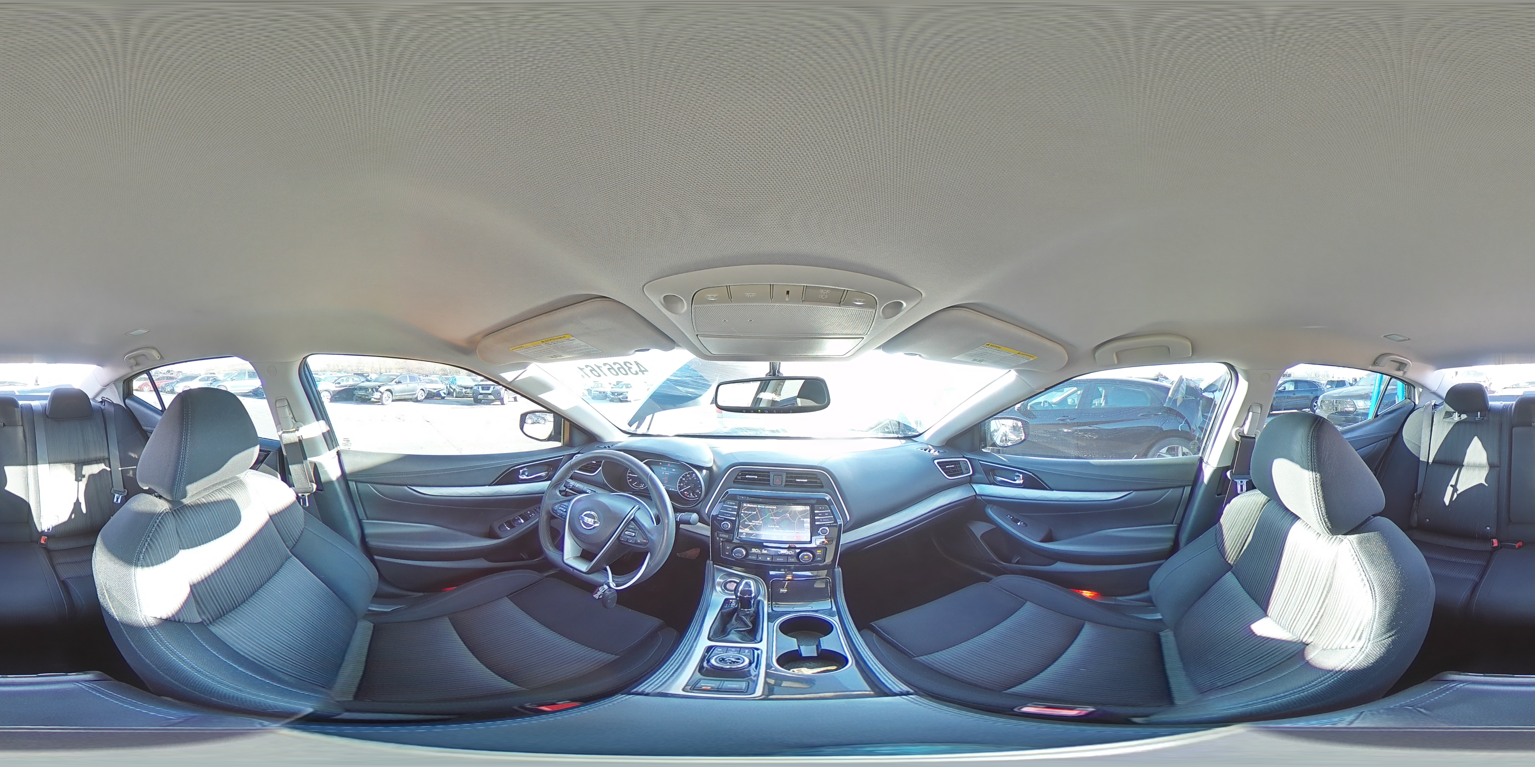 2018 Nissan Maxima - Image 14