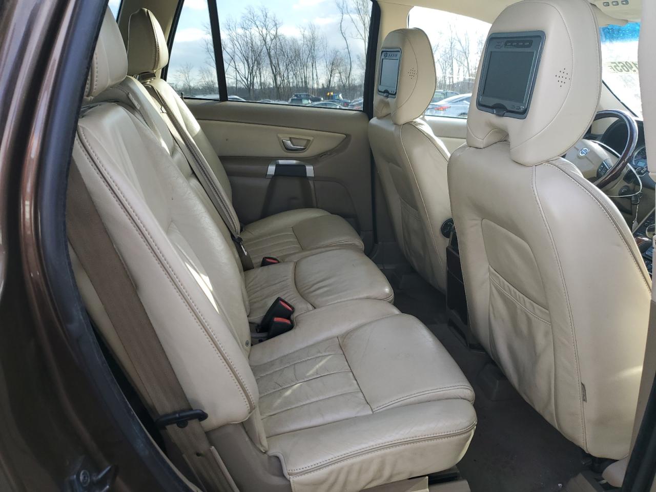 2013 Volvo XC90 - Image 11