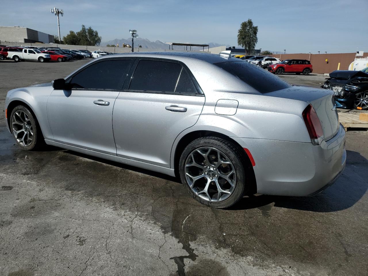 2018 Chrysler 300 - Image 2