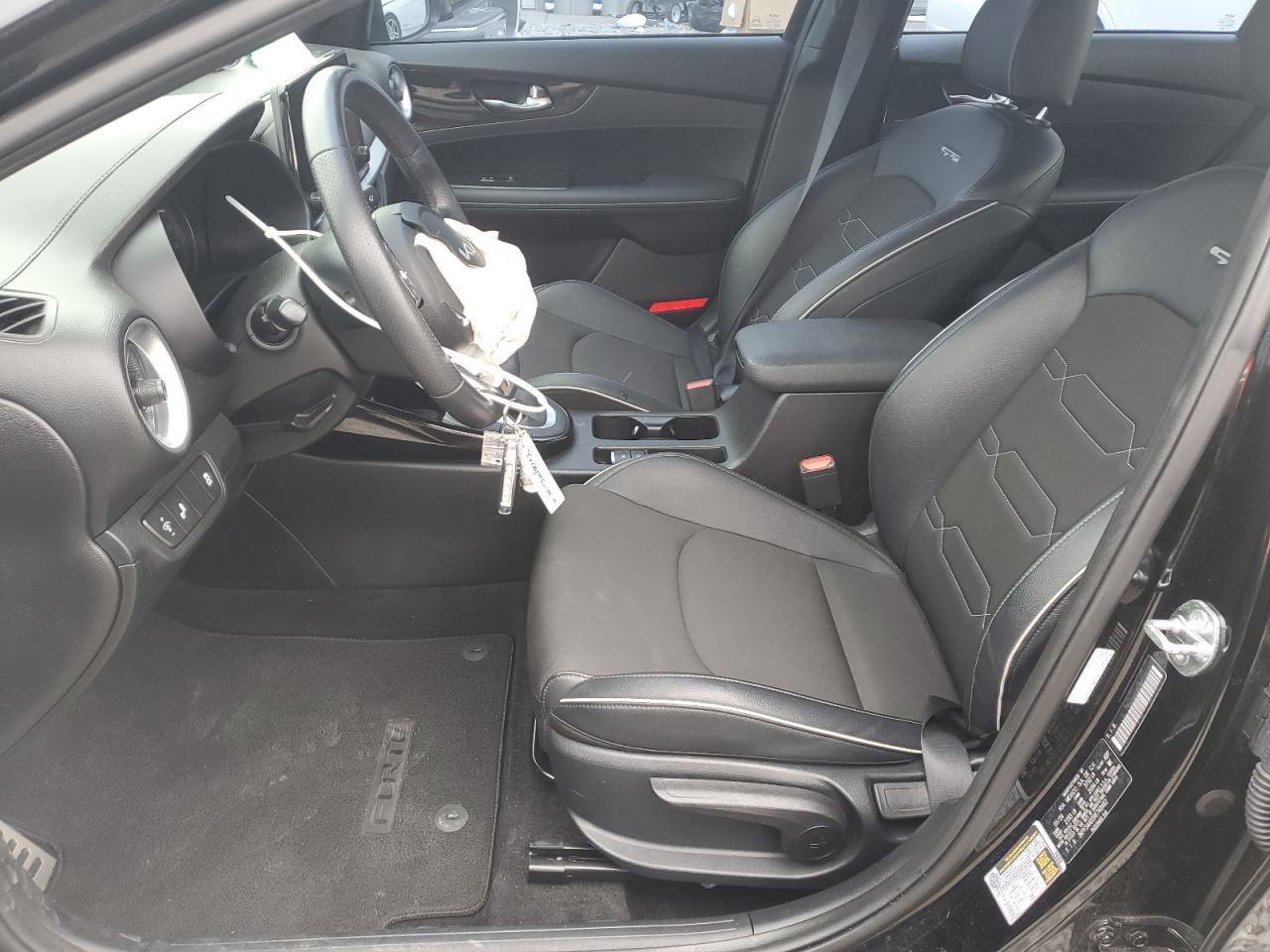 2024 Kia Forte - Image 7