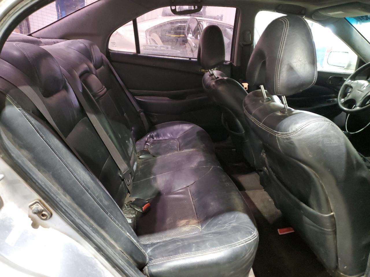 2003 Acura TL - Image 10