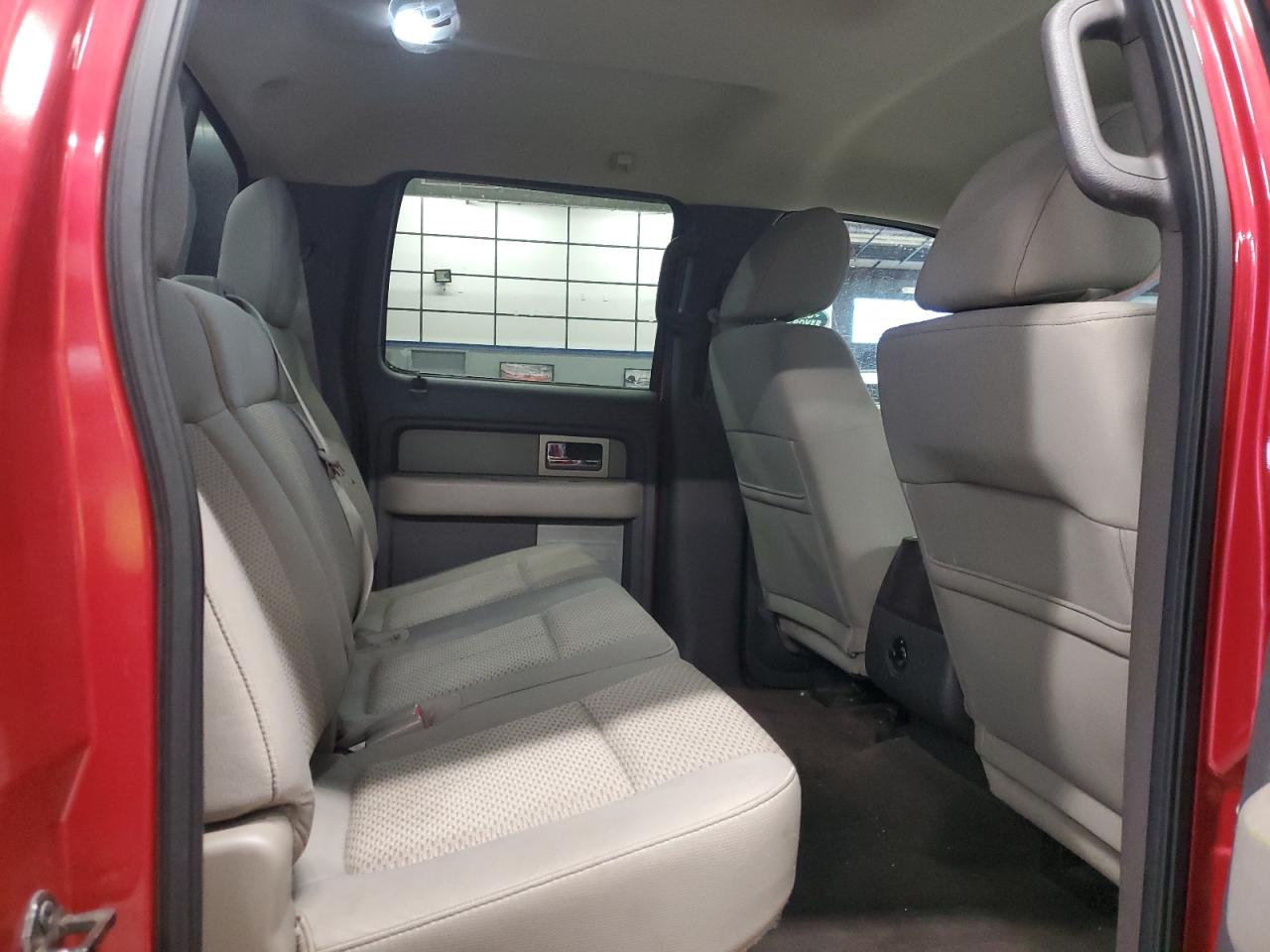 2010 Ford F-150 - Image 10