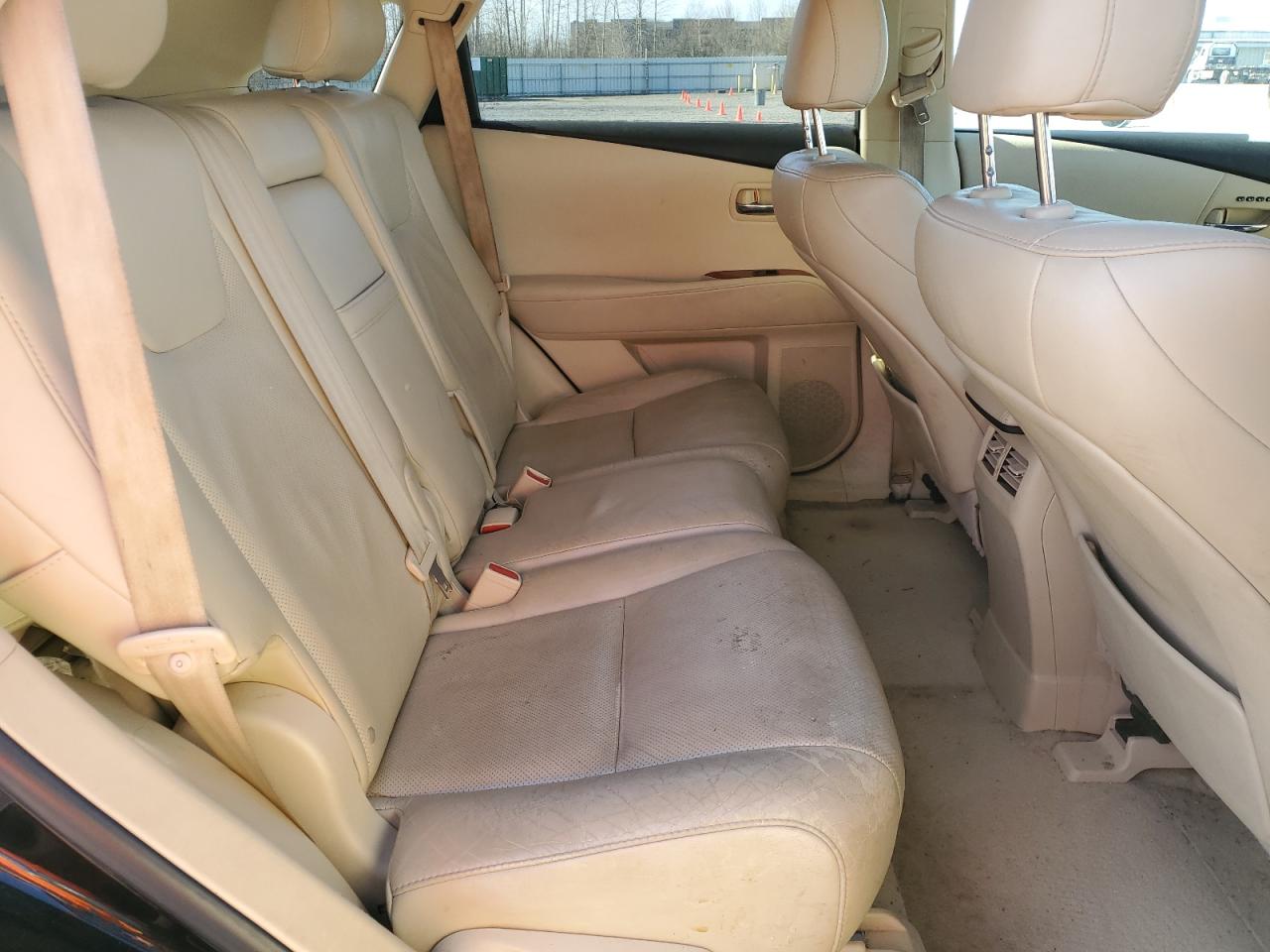 2011 Lexus RX - Image 11