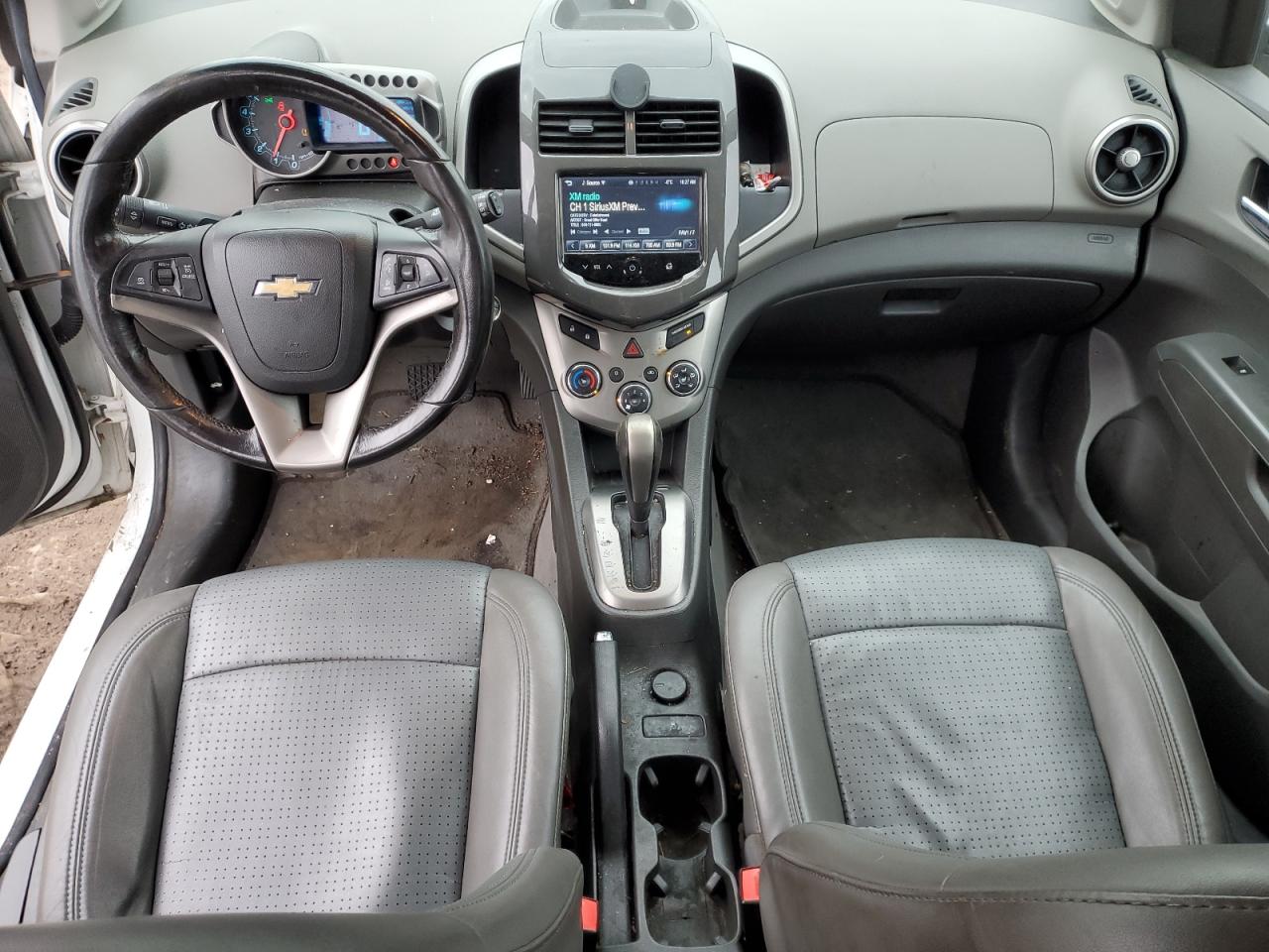 2015 Chevrolet Sonic - Image 8