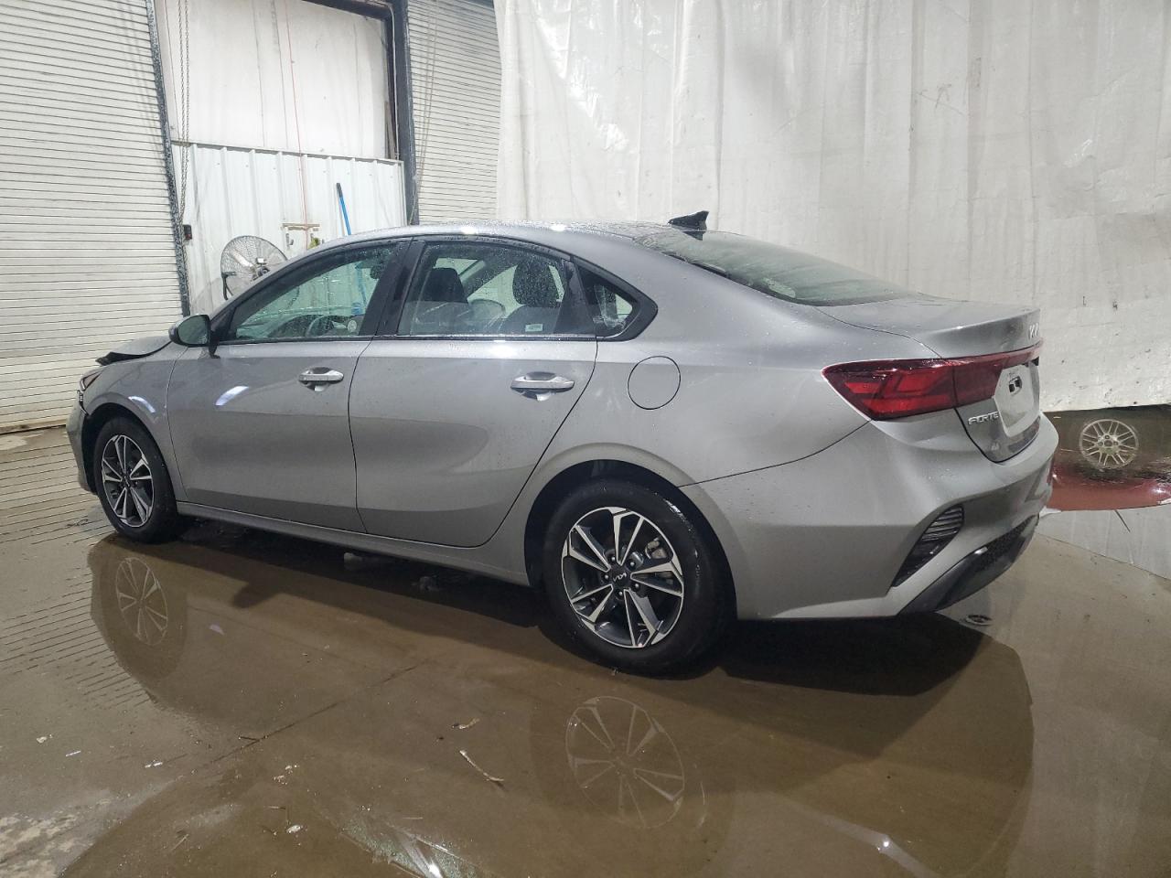 2024 Kia Forte - Image 2