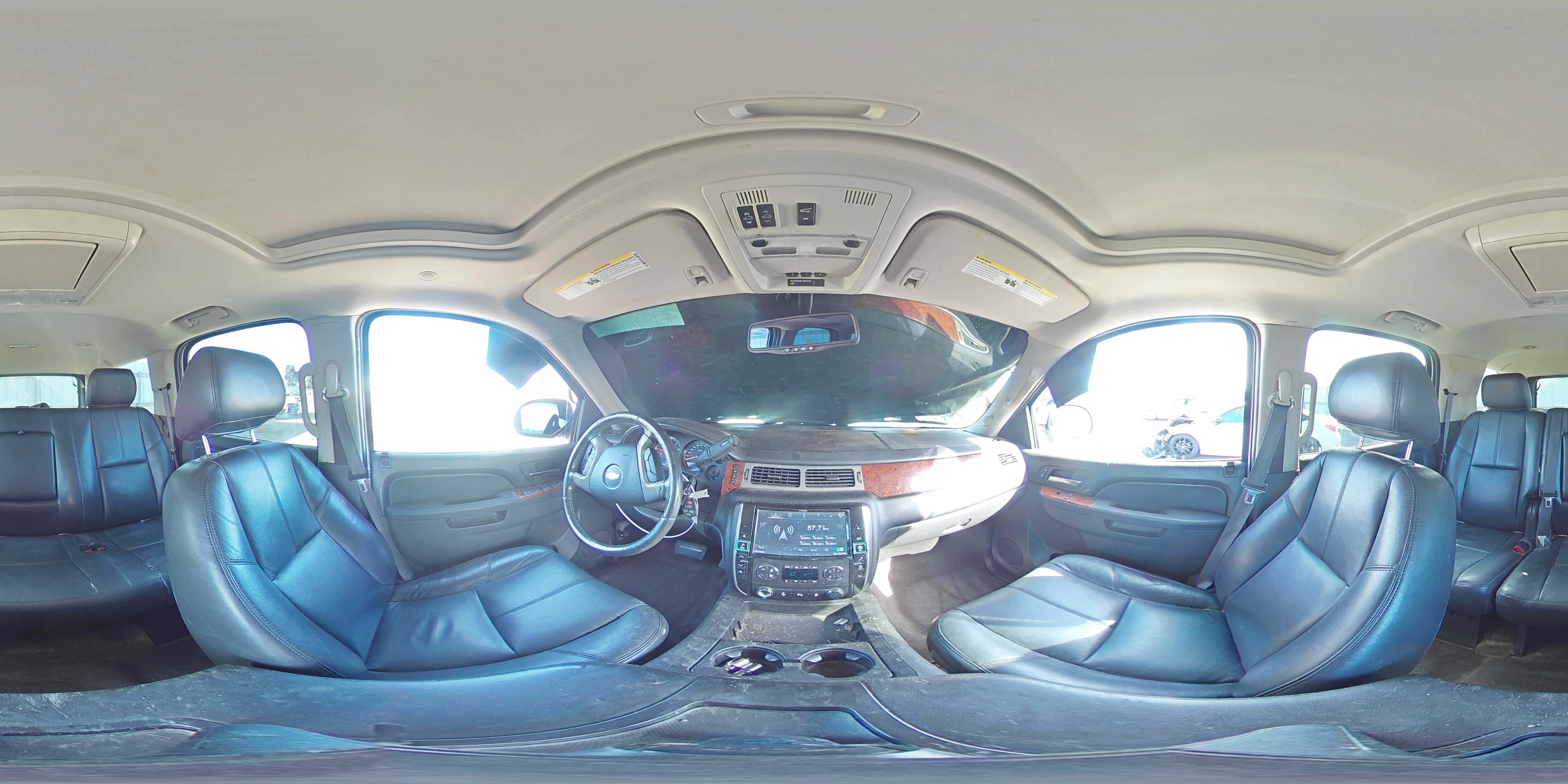 2014 Chevrolet Tahoe - Image 12