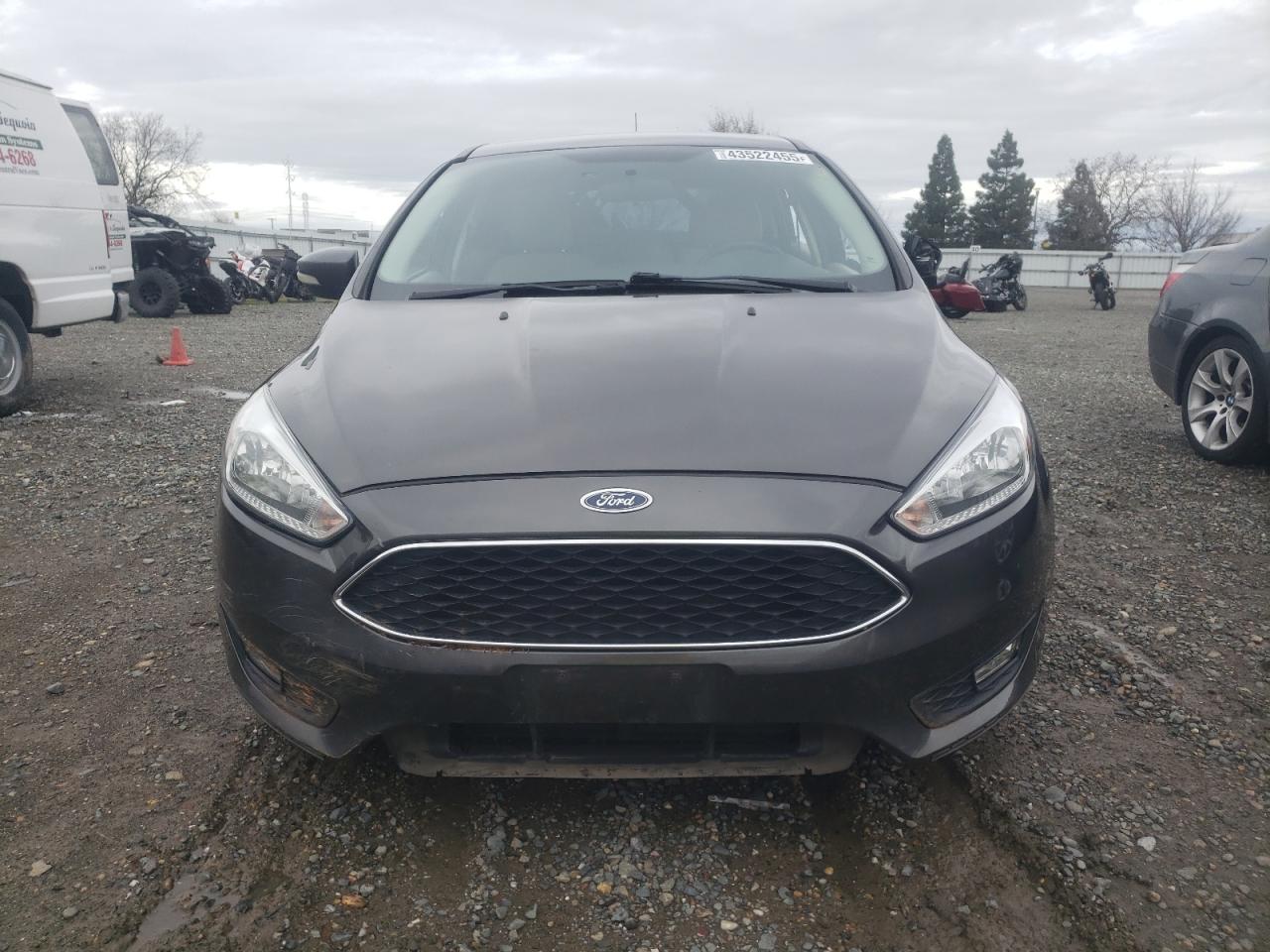 2015 Ford Focus - Image 5